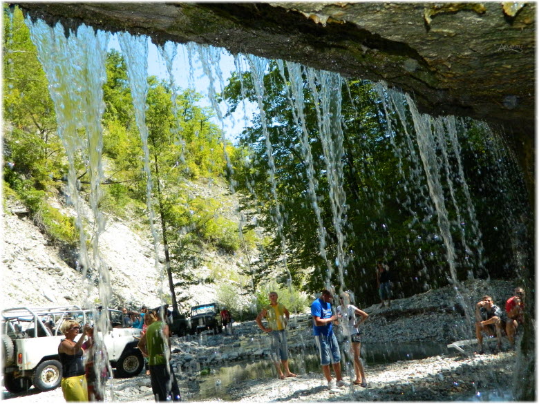 полковничьи водопады фото